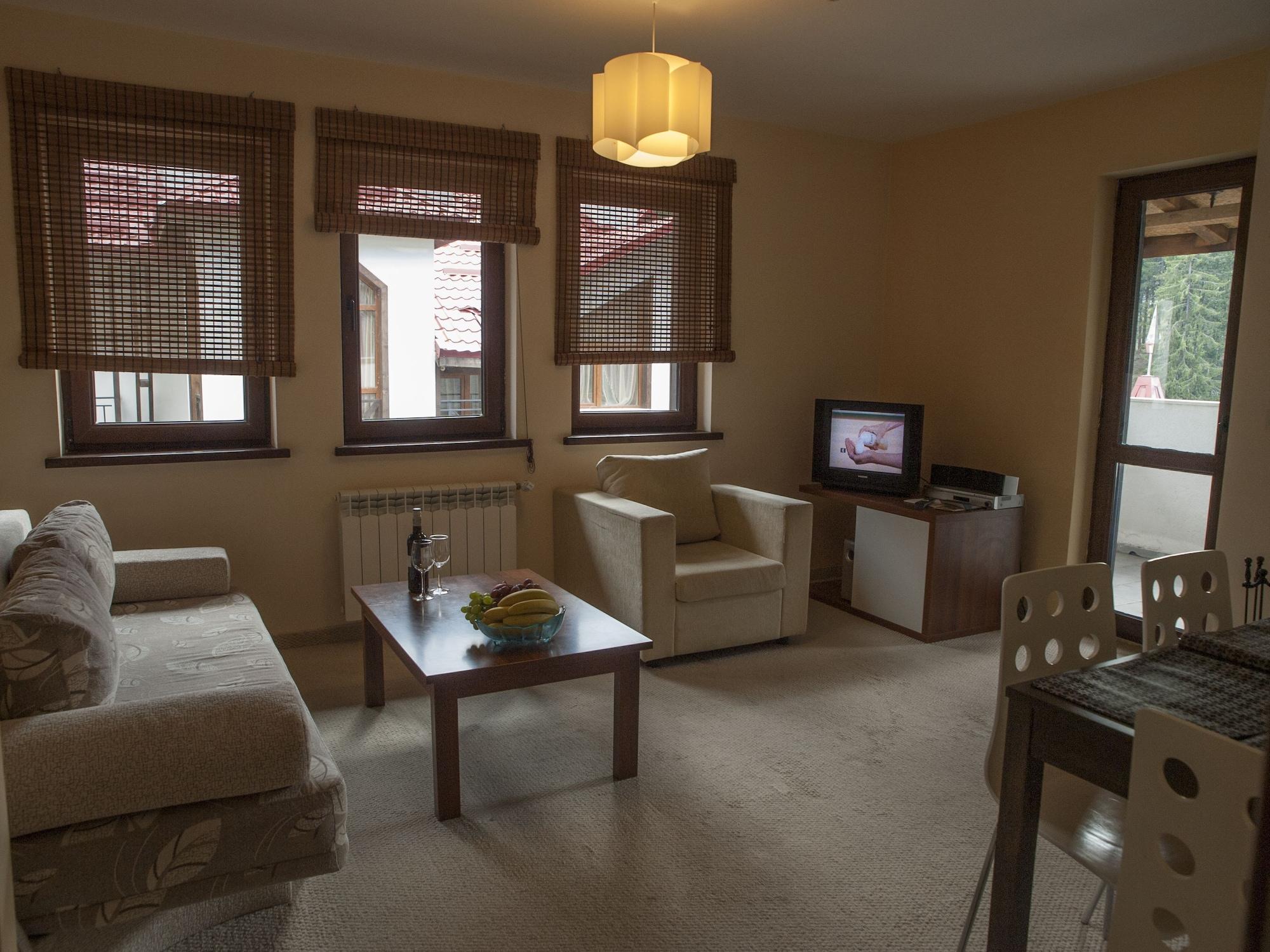 Green Life Family Apartments Pamporovo Esterno foto